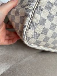 Image 12 of Louis Vuitton Neverfull MM Damier Azur Rose Ballerine