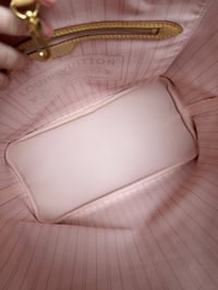 Image 16 of Louis Vuitton Neverfull MM Damier Azur Rose Ballerine