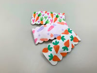 Image 2 of Carrot Snap Clips