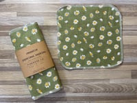 Image 1 of Reusable Napkins - Green Daisies