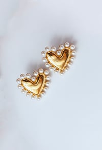 Image 1 of Pearl Heart Studs