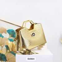 Image 5 of Luxury Fashion Alligator Handbag
