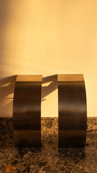 Image 2 of Paire d’appliques en aluminium