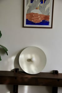 Image 2 of Applique en aluminium, modèle Teka 7717-19, design de Charlotte Perriand. 