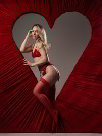 Image 4 of Heart-Shaped Photoshoot - Deposit Only