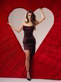 Image 3 of Heart-Shaped Photoshoot - Deposit Only