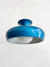 Image 1 of //VENDIDA//  LÁMPARA DE TECHO VINTAGE DE ALUMINIO AZUL, AÑOS, 70