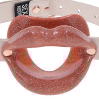 Image 3 of S&M Peaches 'n CreaMe Silicone Lips Gag