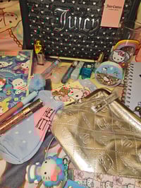 Image 5 of Blue Tote Meets Hello Kitty Bundle 