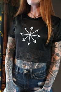 Image 4 of Man Wants Chaos Cropped Mesh Ringer Tee