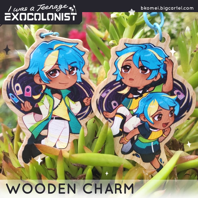 Exocolonist Solanaceae Double-Sided 2.5" Wooden Charm