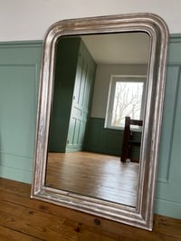 Image 4 of Miroir Louis-Philippe doré à la feuille d’argent ✨