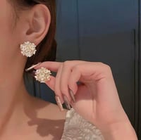 Image 3 of Exquisite Vintage Elegant White Flower Pearl Floral Double Sided 2 n 1 Ear Jacket Earrings