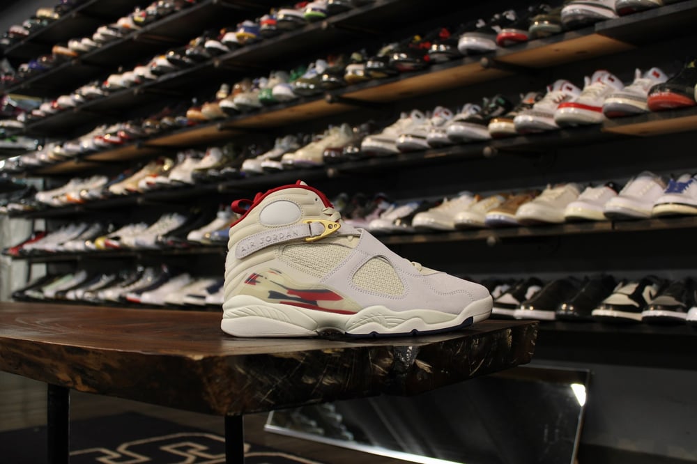 AIR JORDAN VIII x SOLEFLY (8) "MI CASA"