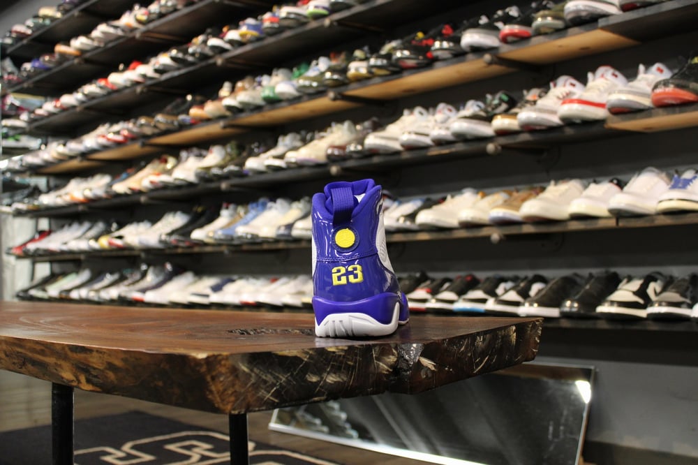 AIR JORDAN IX (9) "KOBE PE"