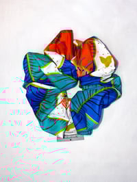 Image 3 of Tropical Bliss Scrunchie Bundle