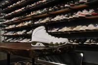 Image 1 of AIR JORDAN IX (9) "STATUE"