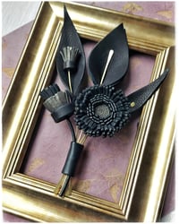 Image 14 of FLORALIA Spilla Scultura - Notte