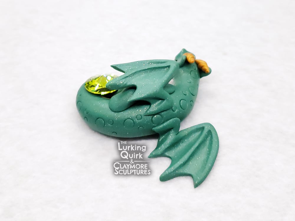 Small Green Sleeping Dragon with Green Crystal