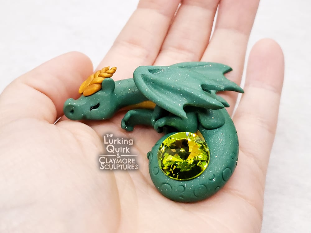 Small Green Sleeping Dragon with Green Crystal