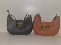 Image 8 of Triomphe shoulder bag