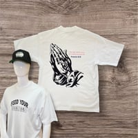 Image 1 of Proverbs 18:16 Tee