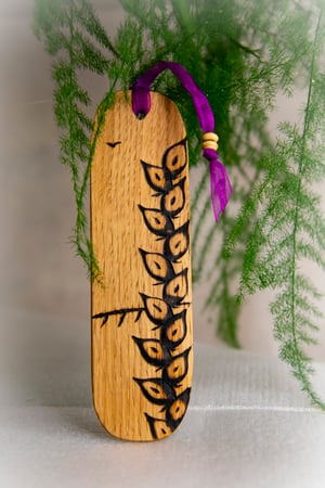 Image of Marcapáginas floral.