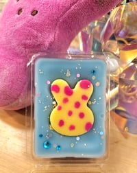 Image 3 of Don't Worry be HOPPY- A Rockytop Wax Works exclusive custom houseblend fragrance 