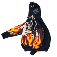 Image 3 of Burning spiderweb skeleton ( L )