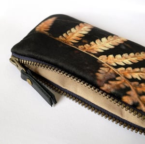 Image of Golden fern frond, velvet zipper purse