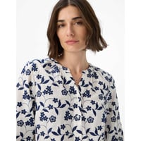 Image 7 of CAMISA FLORES AZUL MARINO