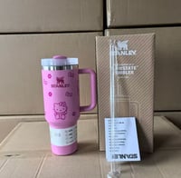Image 8 of Hello Kitty X Stanley™️ “Peony Powder” | 40 Oz. FlowState Quencher