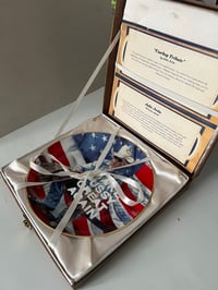 Image 2 of Coffret assiette MAKE PUSSY GREAT AGAIN
