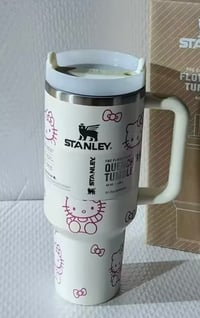 Image 2 of Hello Kitty X Stanley™️ “Pretty Kitty” | 40 Oz. FlowState Quencher