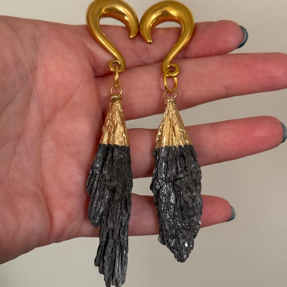 Image of 0g Black Tourmaline Hook Dangles 