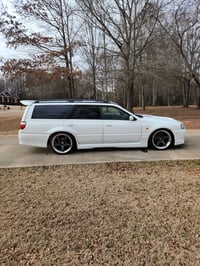 Image 2 of 1999 Nissan Stagea / Skyline Wagon