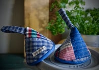 Image 1 of Pair of Patchwork Cone-shaped Pot Holders Handmade Kitchen Accessories