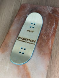 Image 3 of Dual whales graphic - G4.1D 34 mm