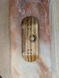 Image 5 of Mini logo (zebra wood) - G4.1 34mm