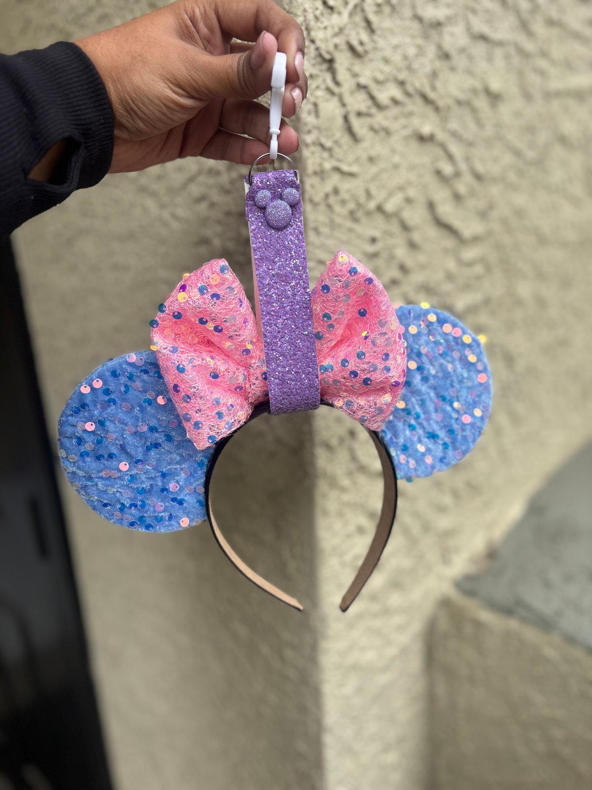 Image of Mouse ears keychain holder