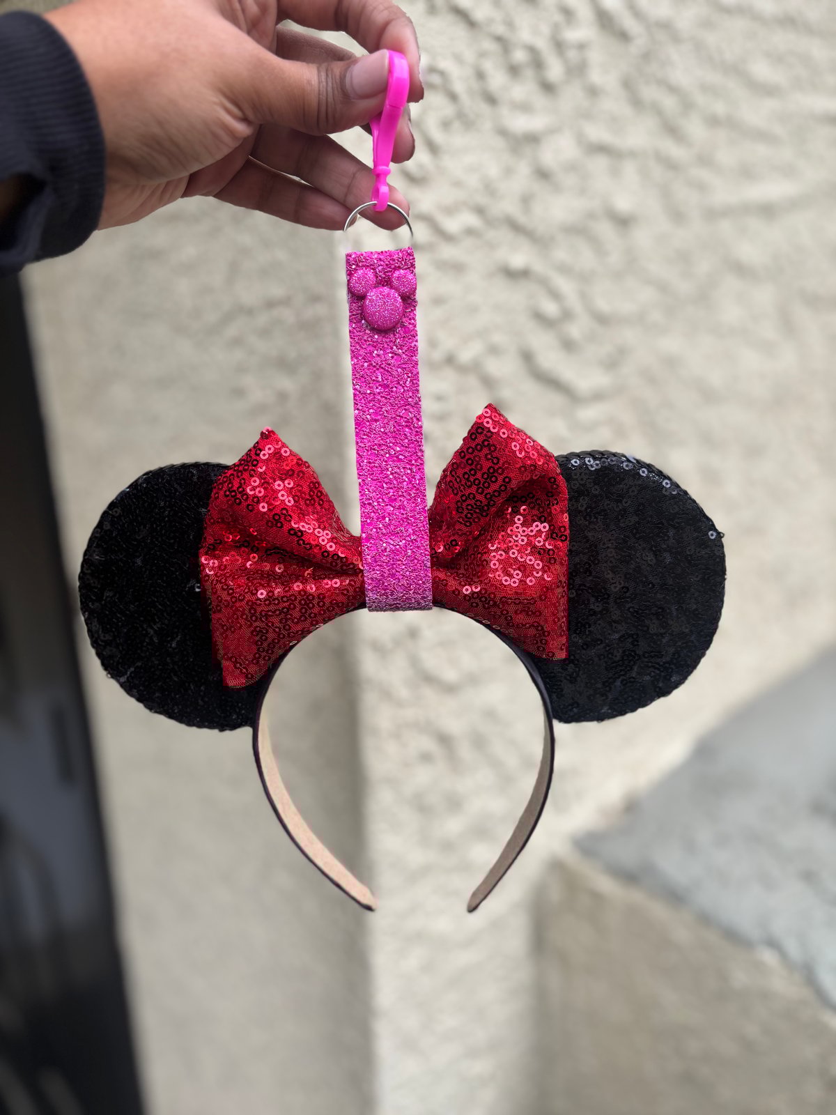 Image of Mouse ears keychain holder