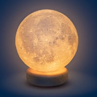 Image 1 of Maanlamp v3