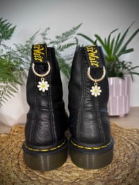 Gold Daisy Boot Charms
