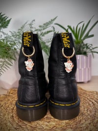 Gold Hello Kitty Boot Charms (1)