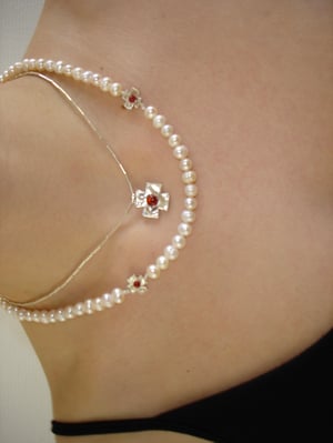 Image of LOWOOL - Double Cross Pearl Necklace