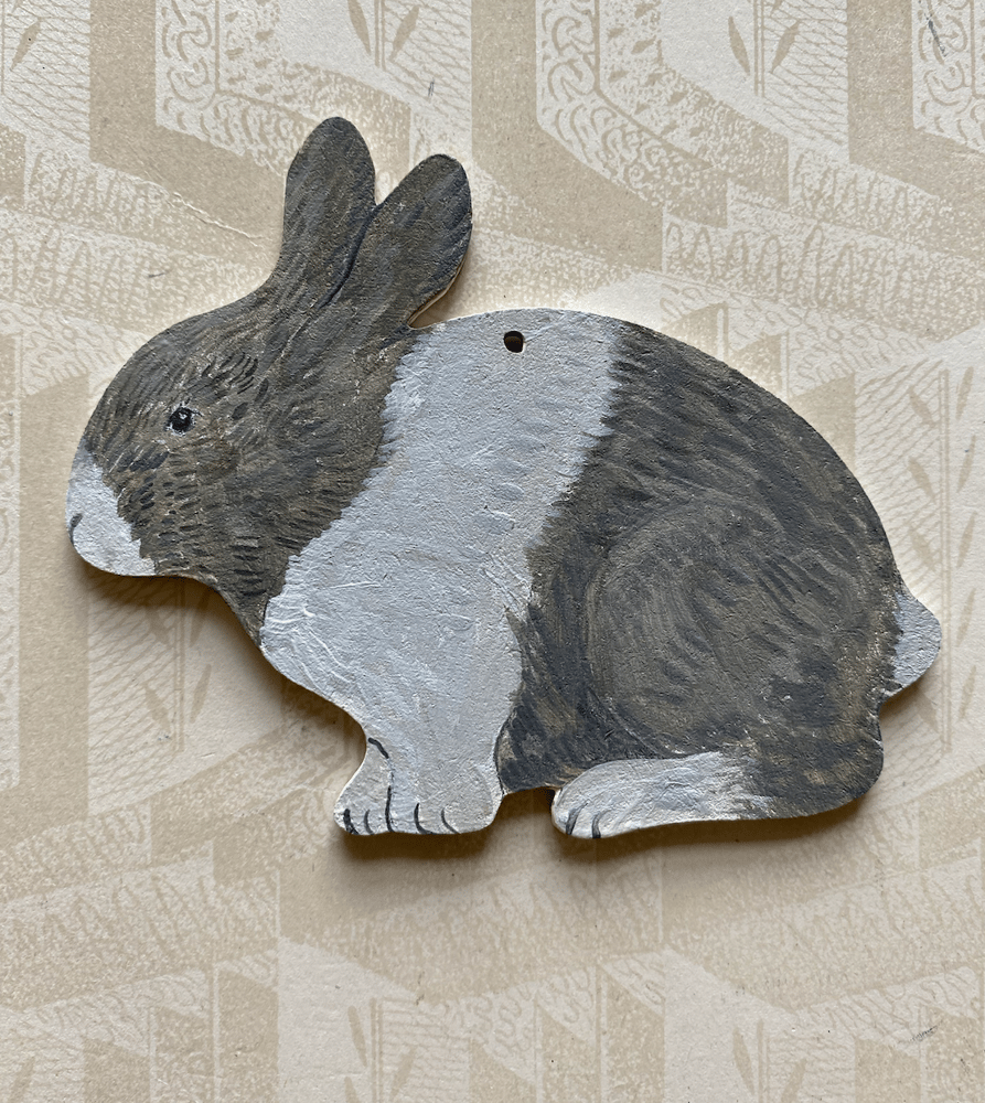 Image of Miniature painted rabbit cutout (B)