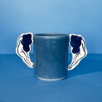 Image 5 of Vases Femme Allongée