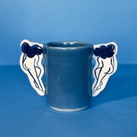 Image 3 of Vases Femmes Assises