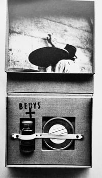 Image 5 of JOSEPH BEUYS - MULTIPLES - CATALOGUE RAISONNÉ - MULTIPLES AND PRINTS 1965 / 80