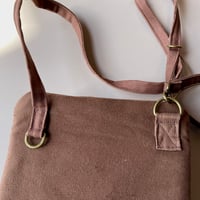 Image 4 of Earthy Tapestry Zippertop Purse With Front Pocket 